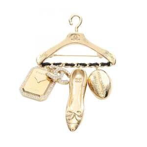Chanel Cc Logo Brooch Metal #229003C22B